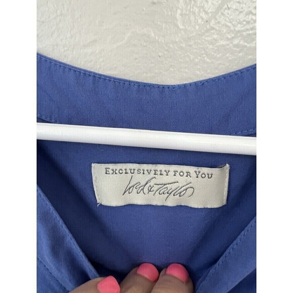 90s Lord & Taylor Silk Blue Button Down Blouse Tailored Size Medium Shirt Top - Picture 6 of 9